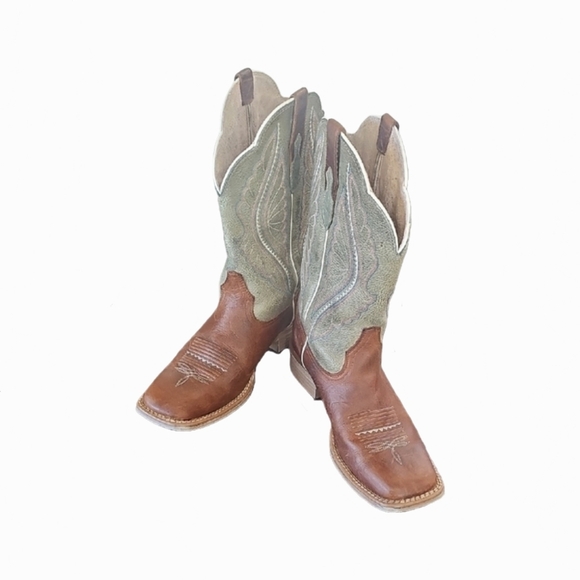 Ariat Shoes - Ariat Brown and Green Leather Boots